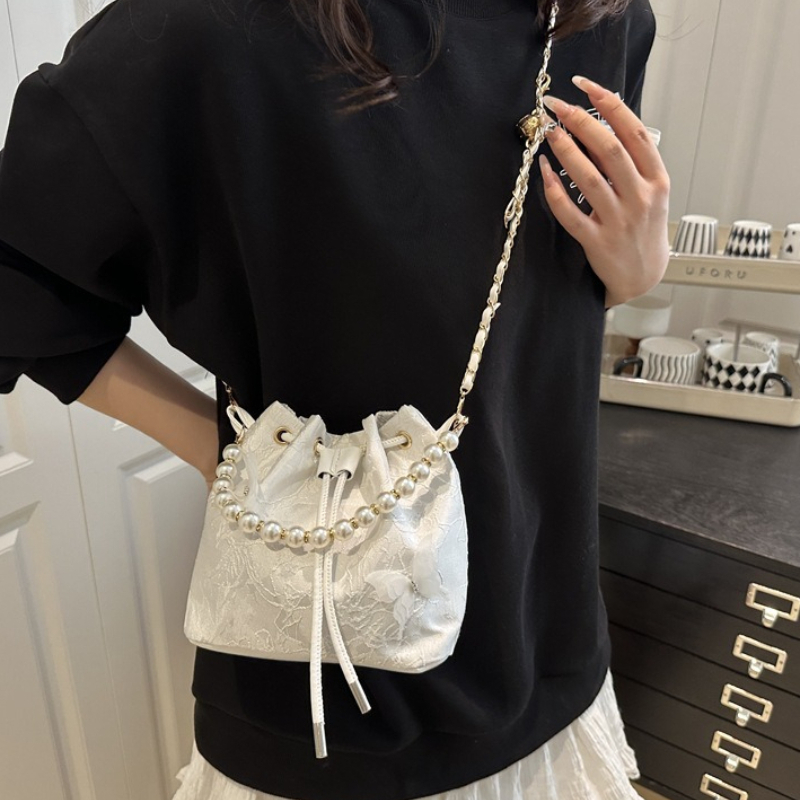 Bolsa de Mão Elegante de Renda - Beaded Trim Fringe avaliação e preço
